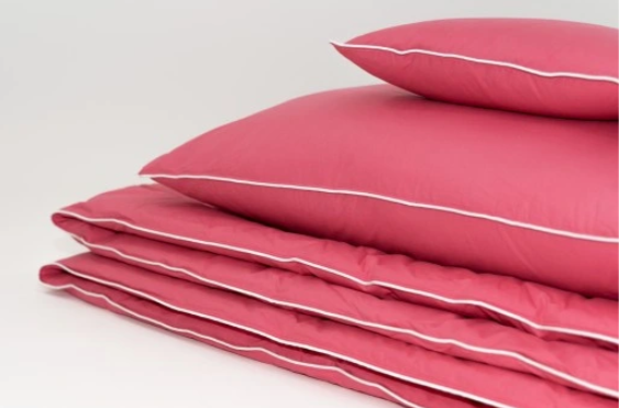 Pagalvė ROŽĖ – lengvumas, šiluma ir išskirtinis komfortas - Image 2